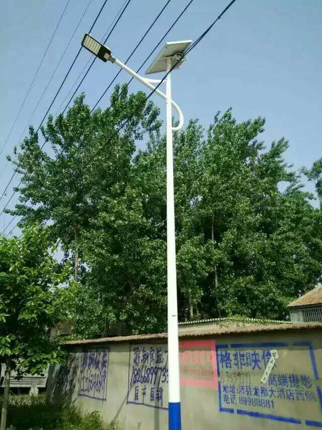 甘肃平凉太阳能路灯厂家，质量高，服务好，效率高