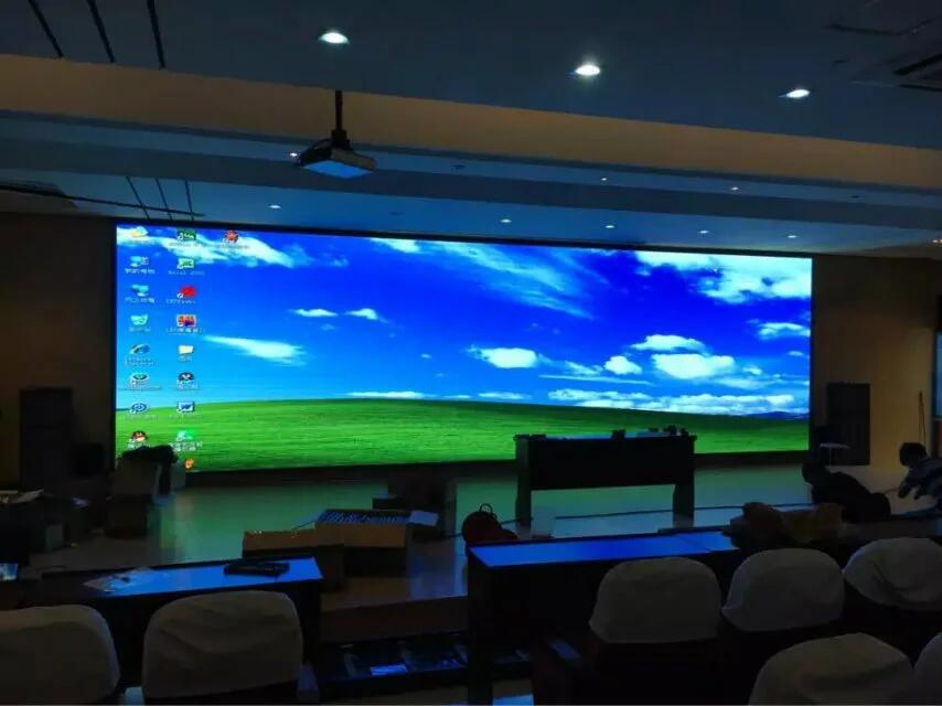深圳龙华LED显示屏门头屏广告屏制作维修安装调试厂家直销改字
