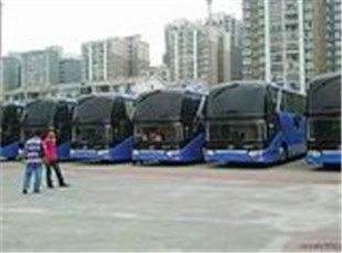 郑州到肇庆长途大巴汽车客车在哪有，卧铺车，发车时刻表