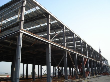 秦皇岛钢结构厂房建筑中柱间支撑的抗震构造措施