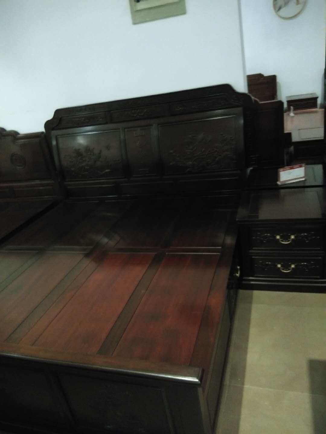 浙江台州大清御品红木家具批发厂巴里黄檀清式大床3件套