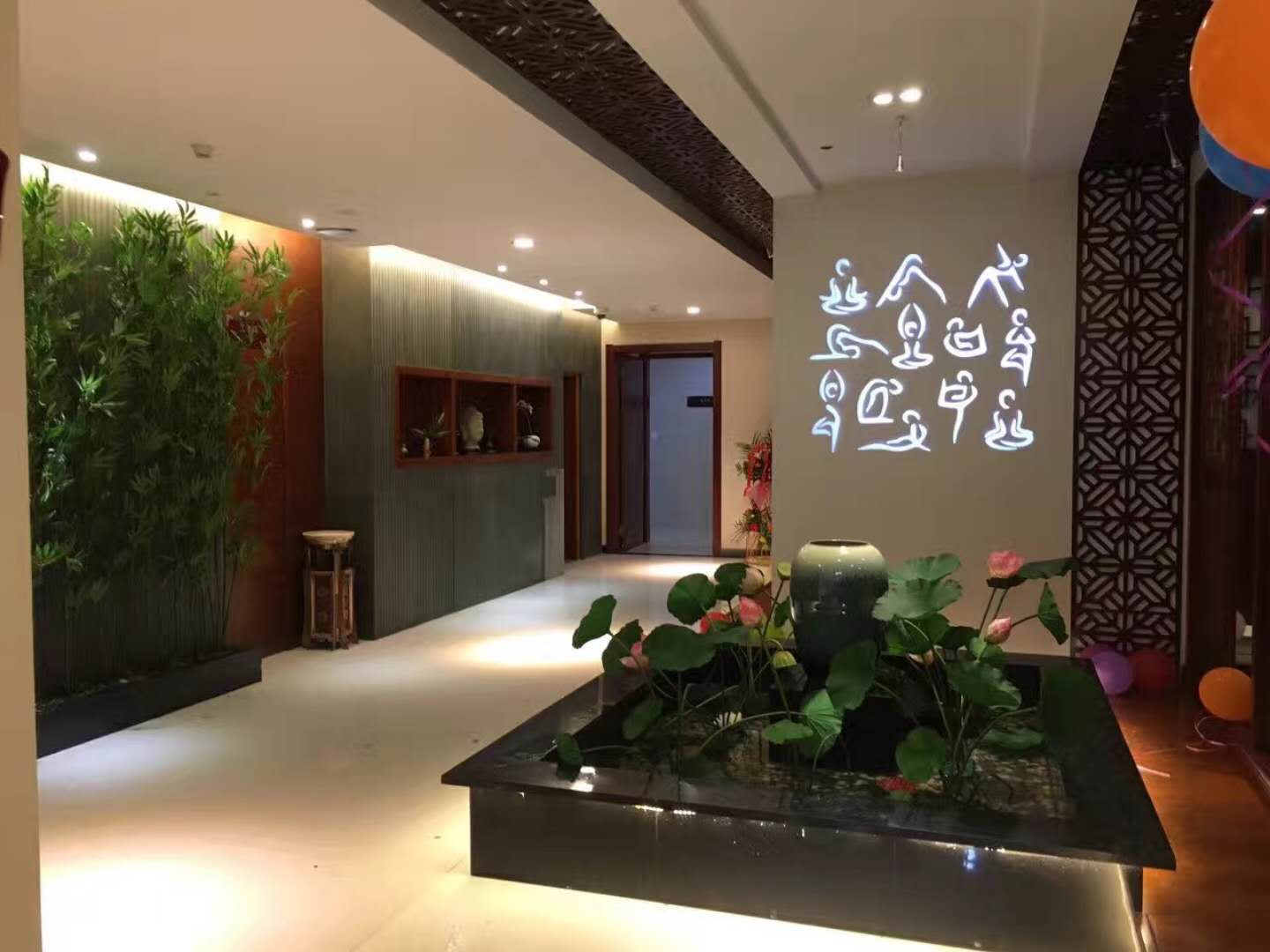 南昌瑜伽：铜锣湾广场无人化瑜群空间店即将开业啦！