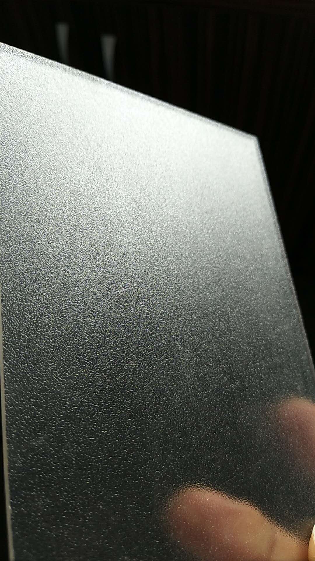 广东耐力板3mm磨砂耐力板半透明磨砂PC板片材隔音雨棚材料采光板