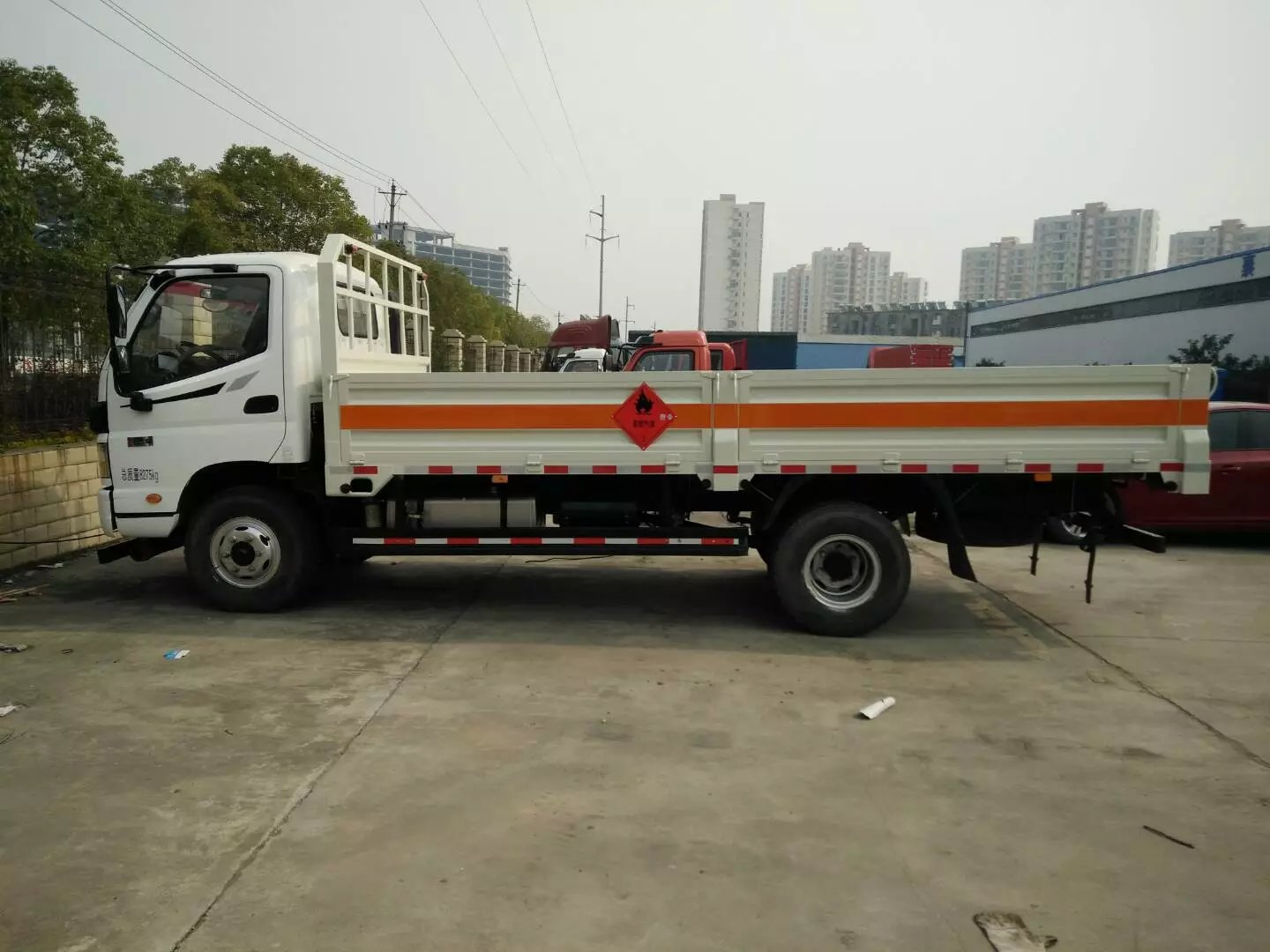 忻州市危险品2类易燃气体运输车在线微信咨询