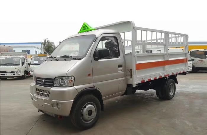阿坝藏族羌族自治州危险品2类易燃气体运输车图片展示附价格表