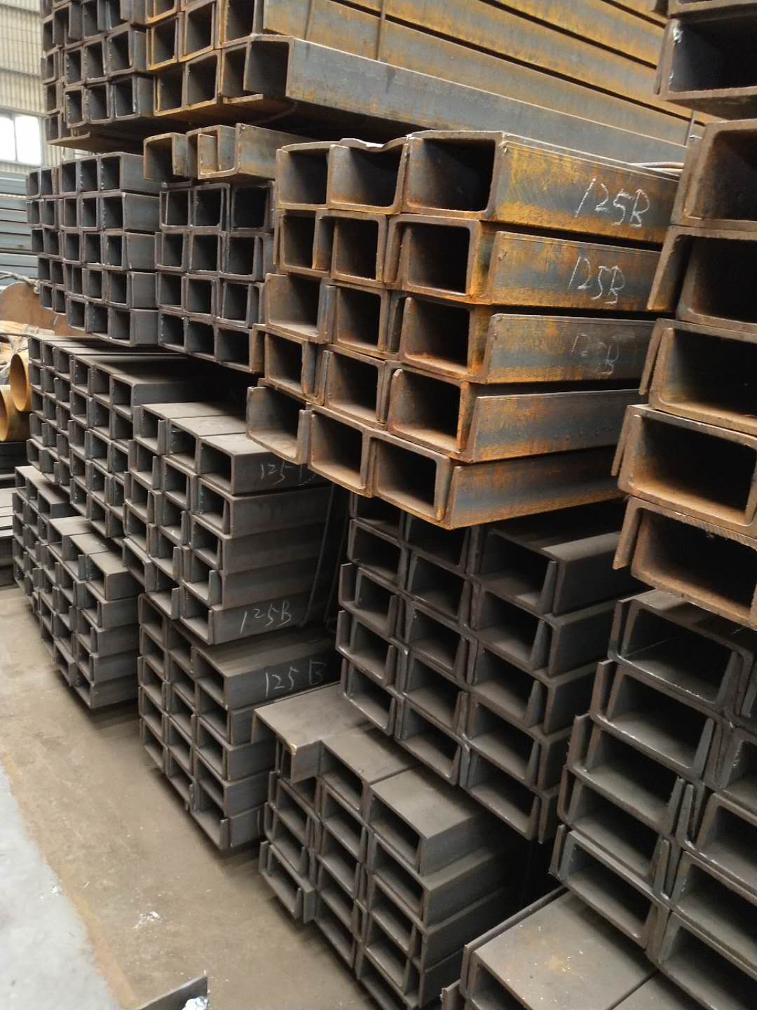 澳标PFC槽钢-槽钢主要用于建筑结车辆制造-工业结构槽钢还常常-工字钢配合使用