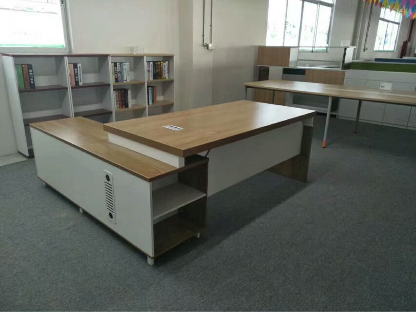 天津各种材质电脑桌各种款式经理桌老板台