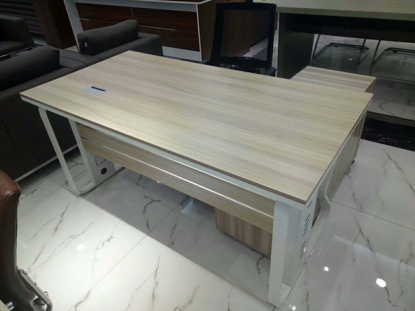 天津办公桌价格天津办公桌图片