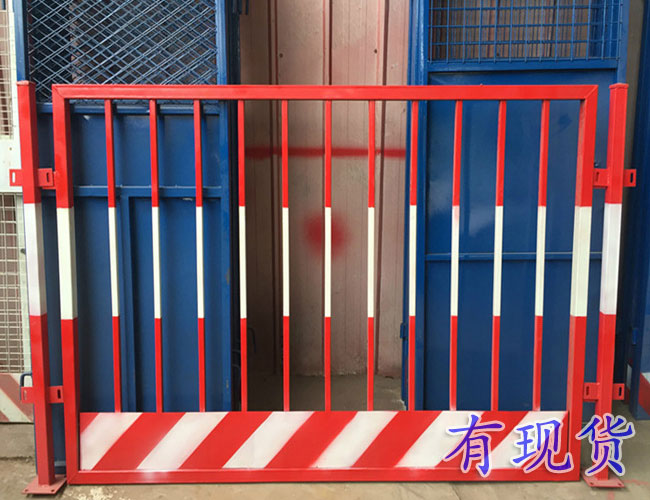 广州厂家加工定制 东莞临边安全防护栅栏 韶关隧道铁网护栏 印LOGO基坑隔离栏
