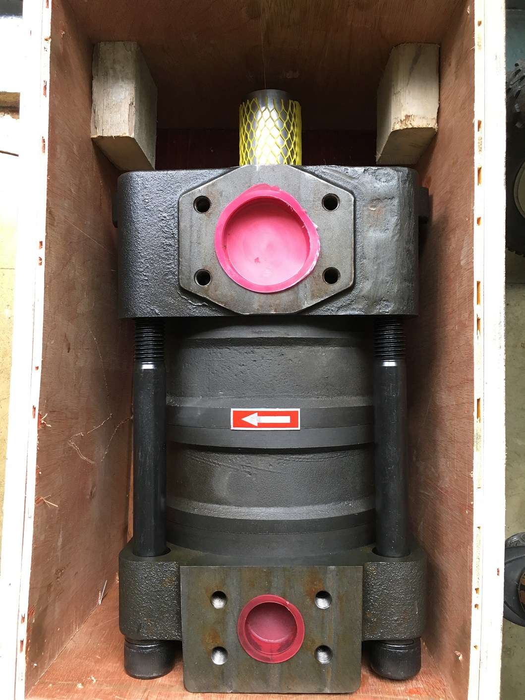 供应注塑机NB5-C250F齿轮泵油泵