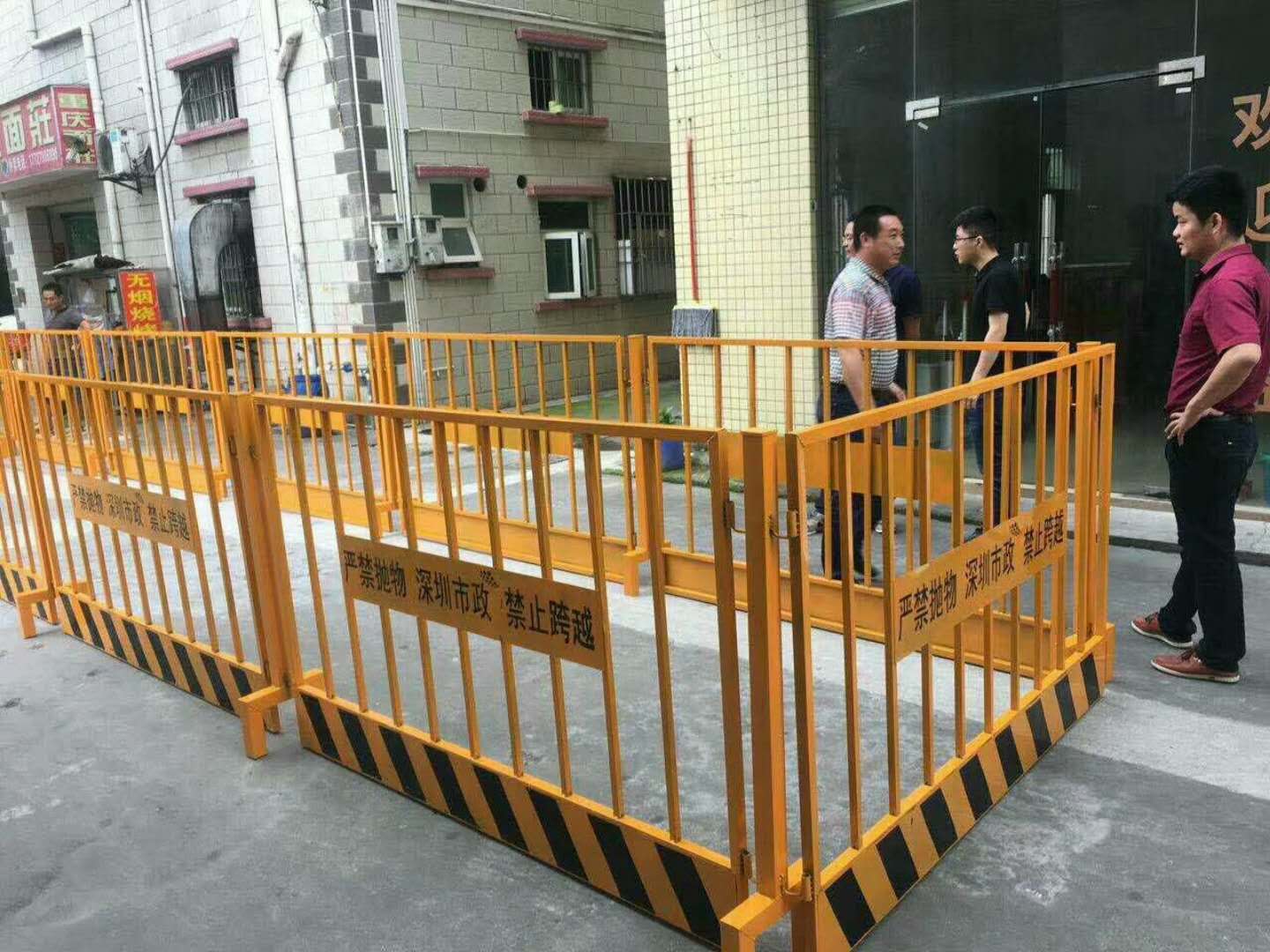 深圳施工护栏网厂家批发各种护栏围挡定制
