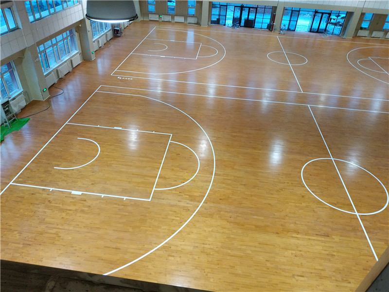 河南郑州防滑耐磨木地板 篮球场地板 运动场地板
