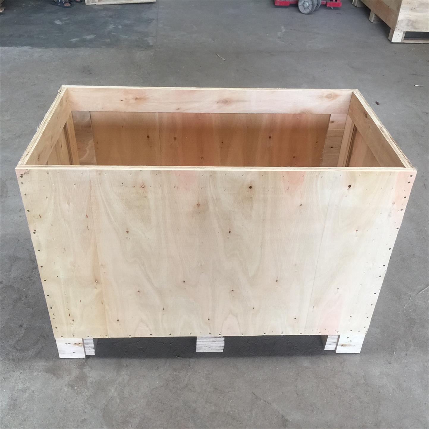 天河专业生产木箱