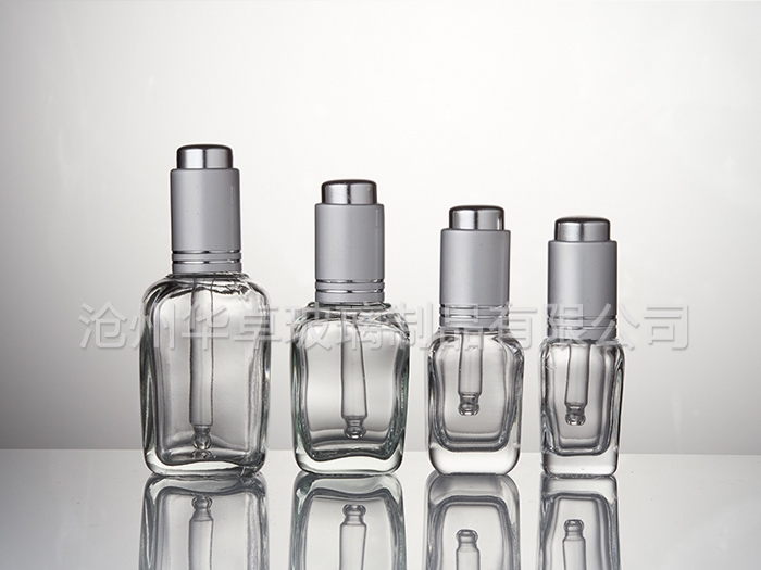 北京华卓合作代理推出方形精油瓶 精油玻璃瓶造型多多