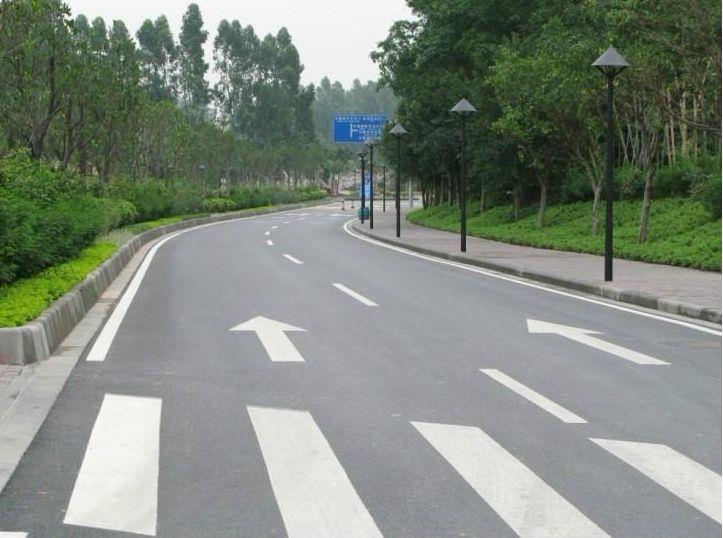 黔江道路划线哪家专业 专业道路标识标线施工公司