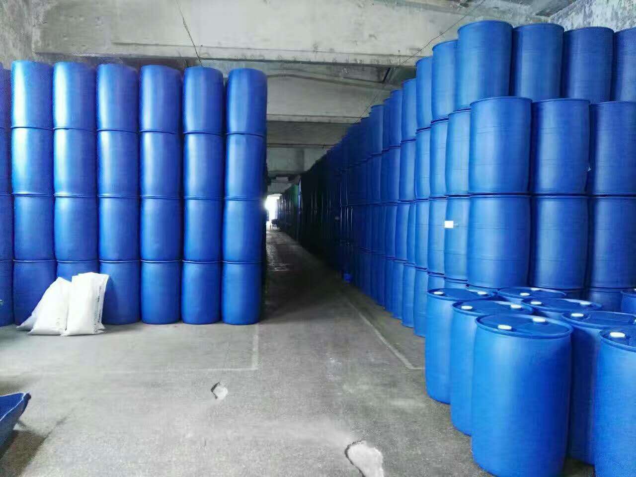 宣威200公斤塑料桶|1000L吨桶1000升吨桶手续齐全