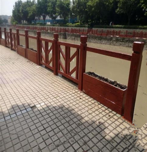 甘肃文县公园仿木栏杆，水泥塑石栏杆