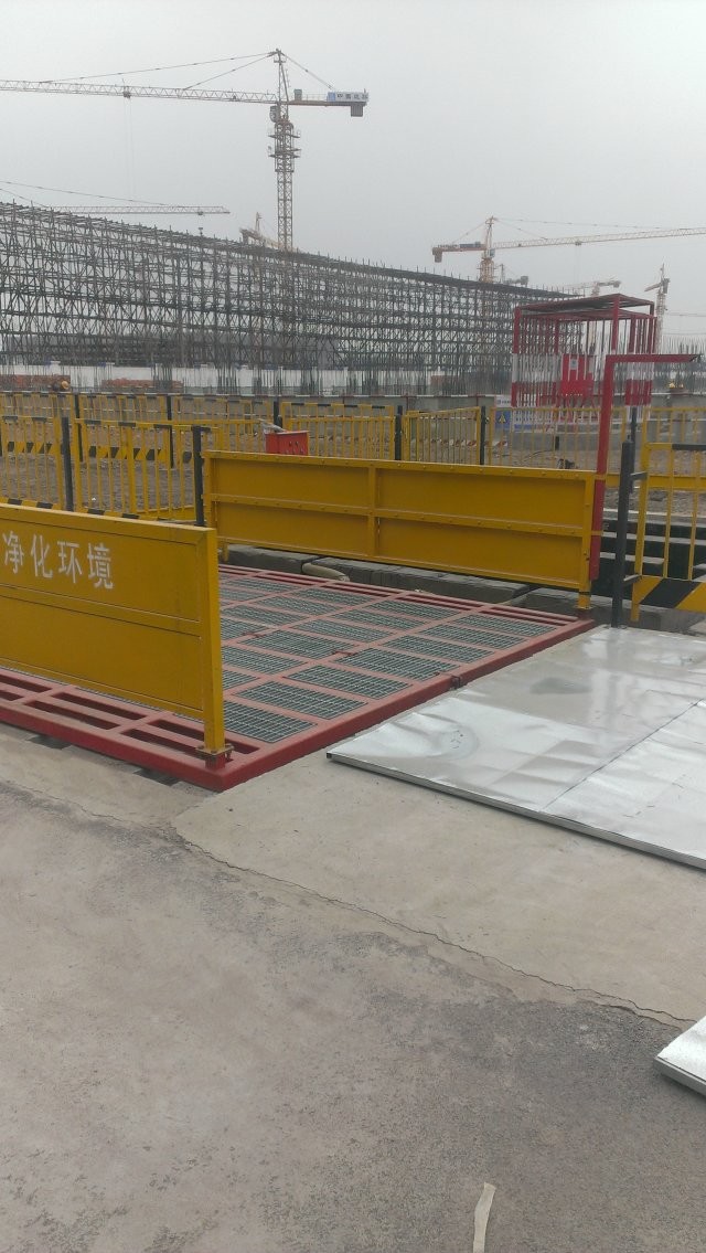 武汉东西湖建筑工地自动洗车槽