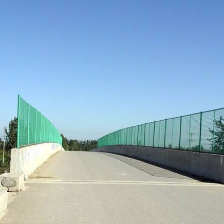 高速公路中间钢板网菱形孔防眩网带框护栏，隔离铁网栅栏防眩目网