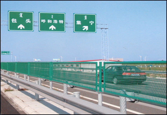 厂家供应高速公路防眩网，能买到划算的高速公路防眩网