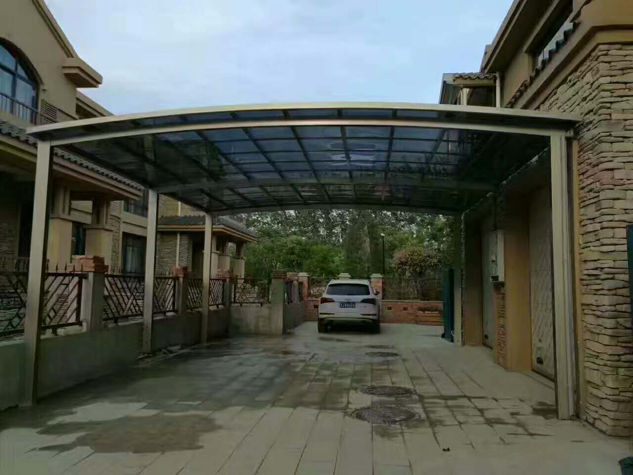 北京别墅铝合金汽车车棚阳台雨棚汽车遮阳棚庭院耐力板遮阳棚定做