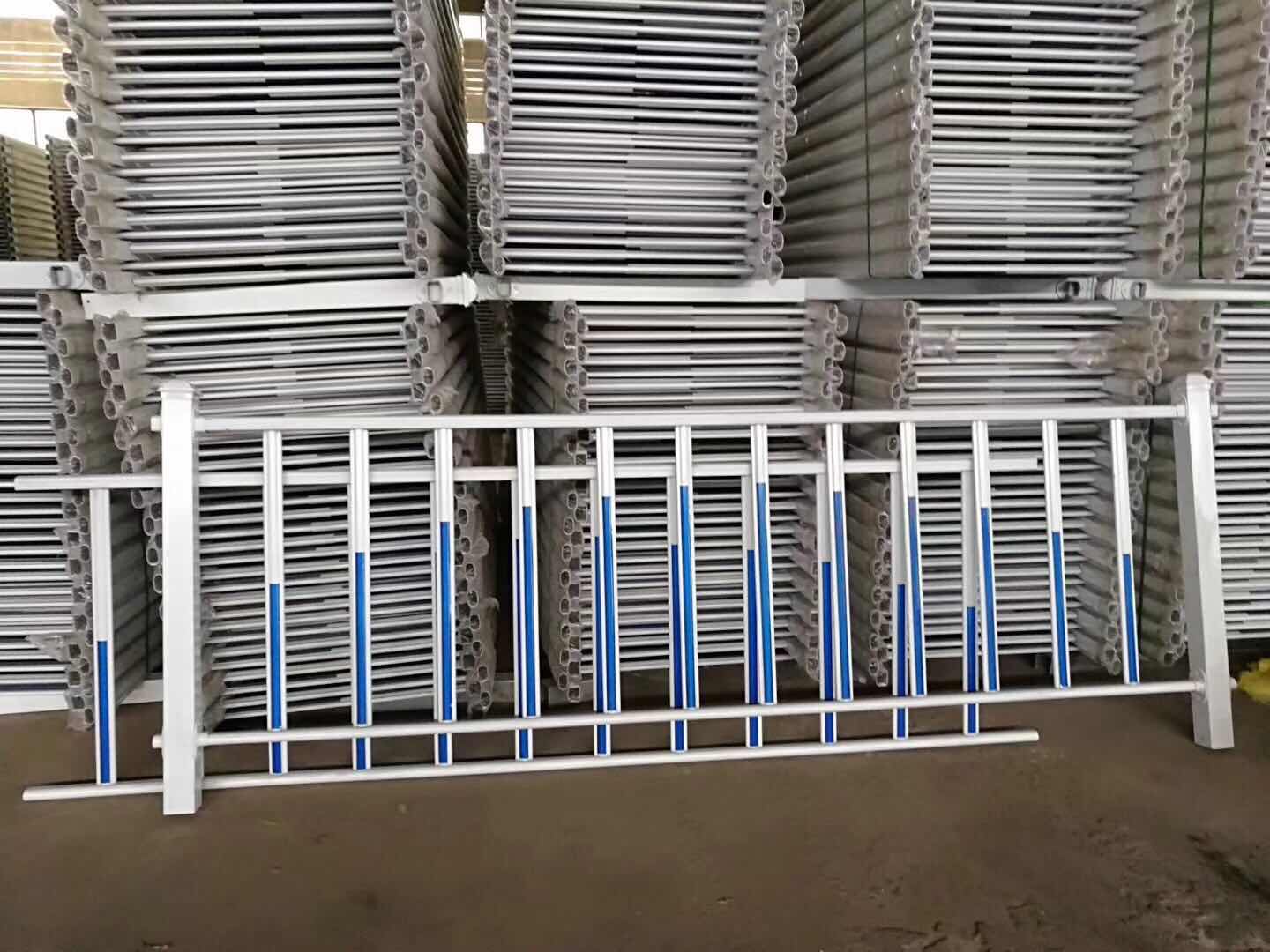 锌钢公路围栏网厂家A广州围栏网报价围栏网生产直销