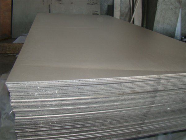 宝鸡天瑞专业生产各种规格的钛板片钛箔