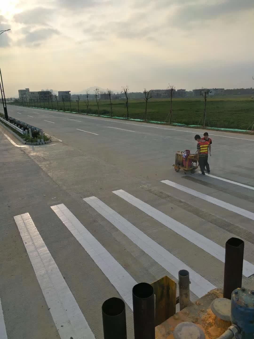 岑溪市有卖道路工程交通标线施工价格 广州道路标线工程施工 东莞道路反光标线翻新施工