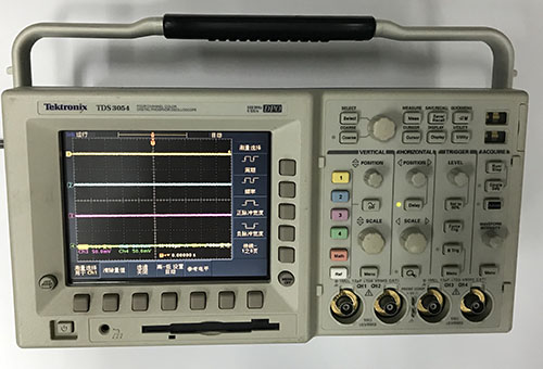 二手 Tektronix泰克 TDS3054数字示波器500MHZ灾光数字存储示波器