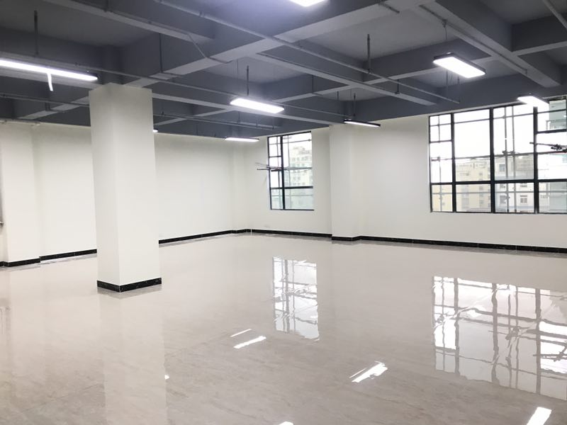 新樓盤火爆招商，西鄉(xiāng)固戍，精裝320平