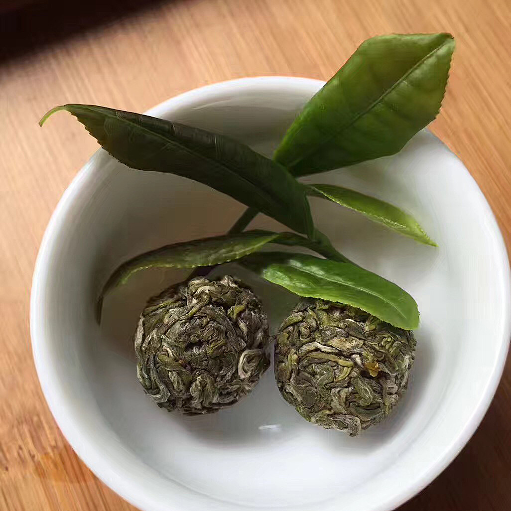 贵州贵蕊雷山银球茶高档茶礼特级绿茶150克礼盒装浓香型手工制作