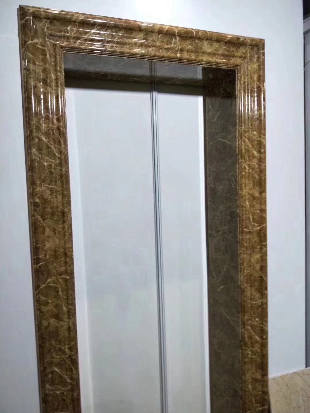 石塑电梯门套线