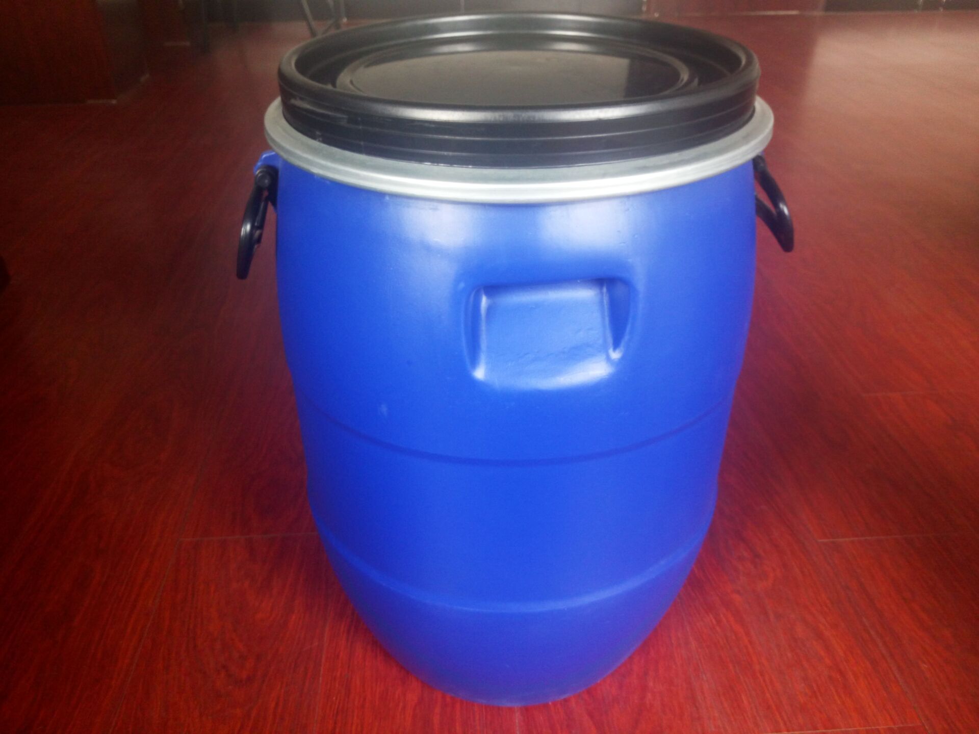 60升包箍塑料桶60公斤包箍塑料桶生产厂家价格