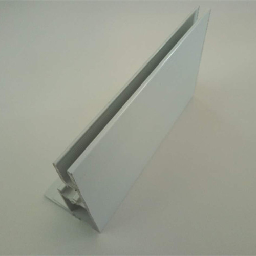 供应6公分UV软膜电泳白卡布灯箱边框铝型材