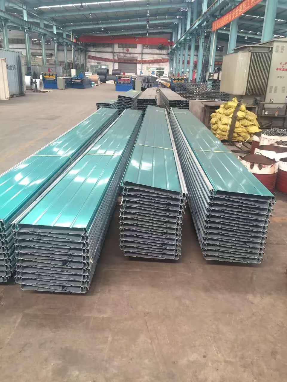 安美久厂家一条龙服务生产铝镁锰合金板
