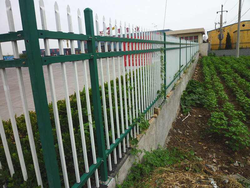 农村别墅围墙护栏，庭院栅栏，锌钢围墙护栏