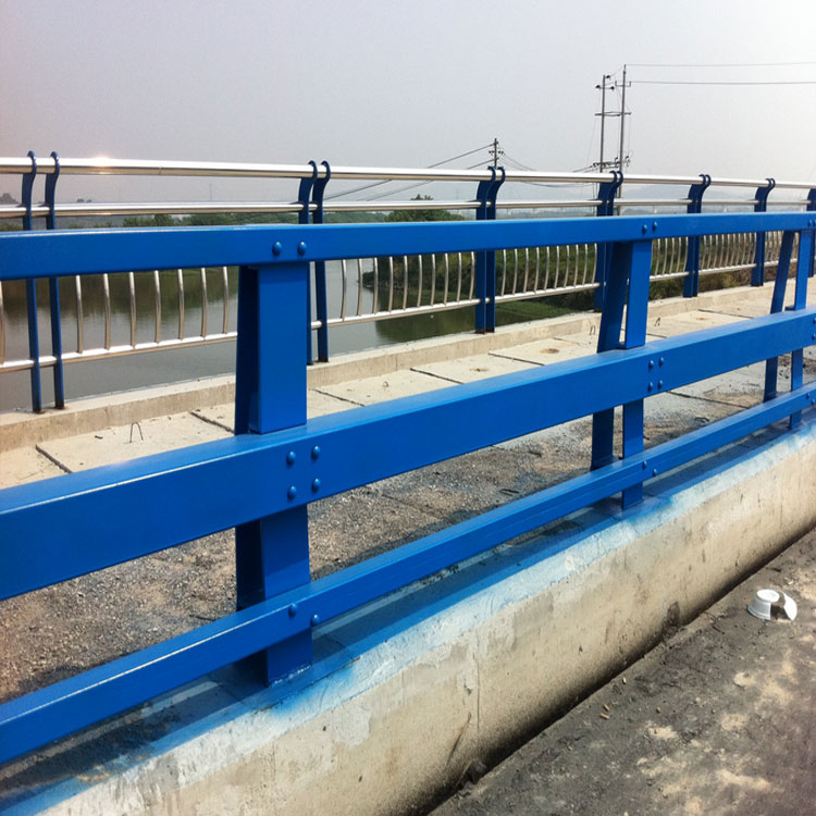 不锈钢防撞桥梁护栏 天桥河道防栏杆高速公路桥梁护栏定制