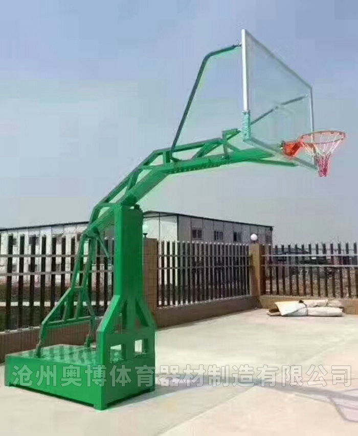 泸州健身广场篮球架沧州奥博体育器材 液压篮球架售价