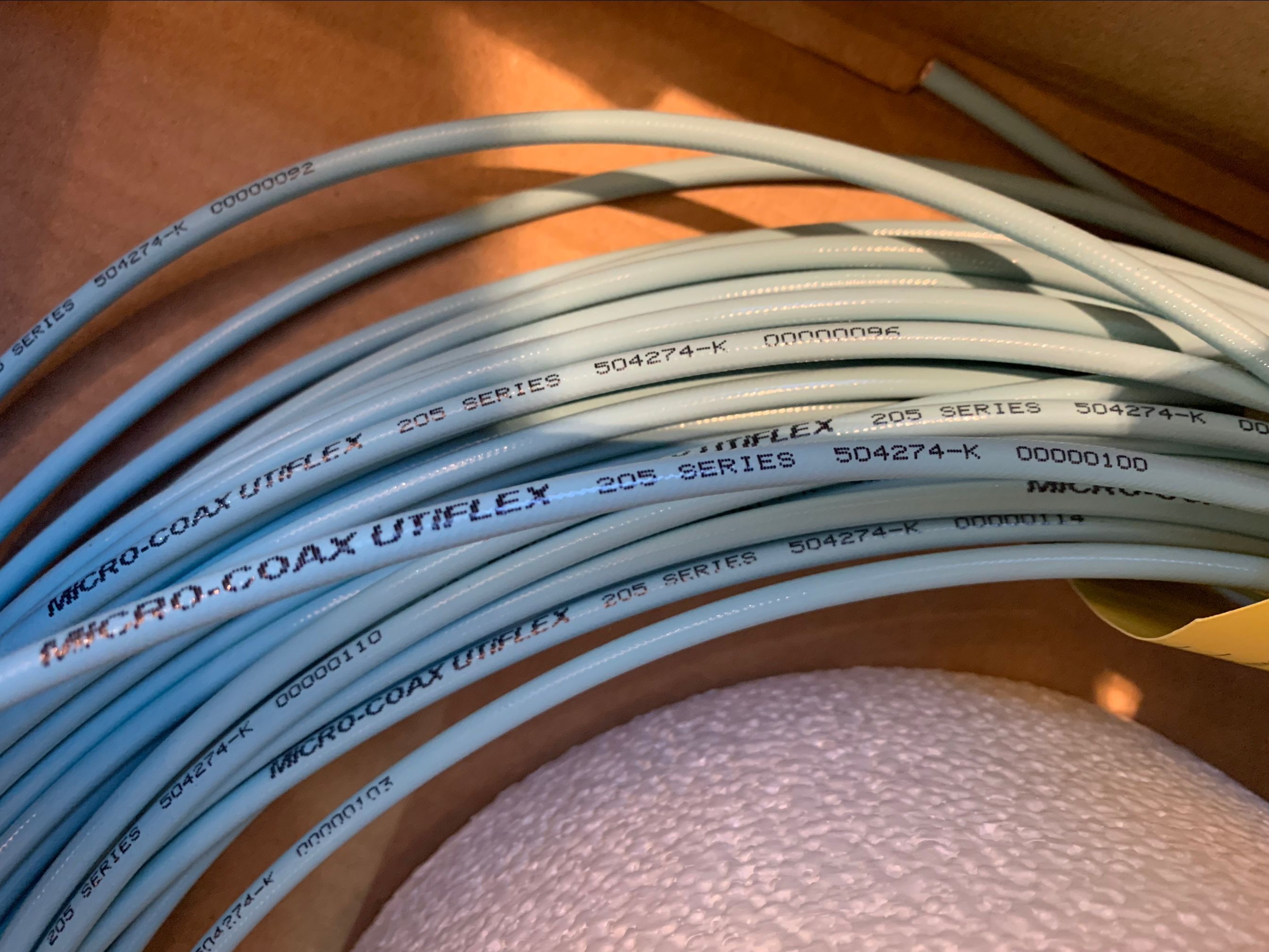 MICRO-COAX电缆 UFB205A