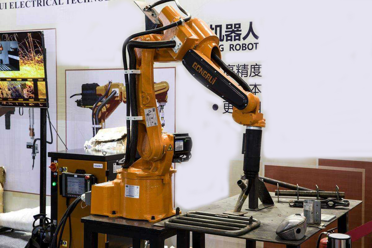 机器人教育，智能制造产业发展