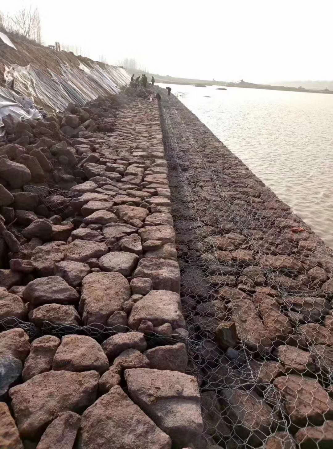河堤护坡铅丝石笼河道治理