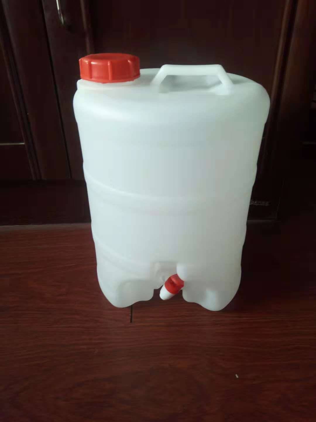 东北酒桶供应厂家特推出10升塑料酒桶10公斤塑料桶
