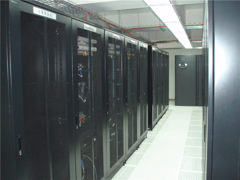 数据中心冷通道网络服务器机柜