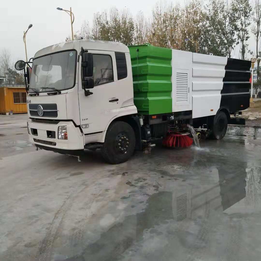 蓝牌国五东风扫路车 5吨多功能洗扫车