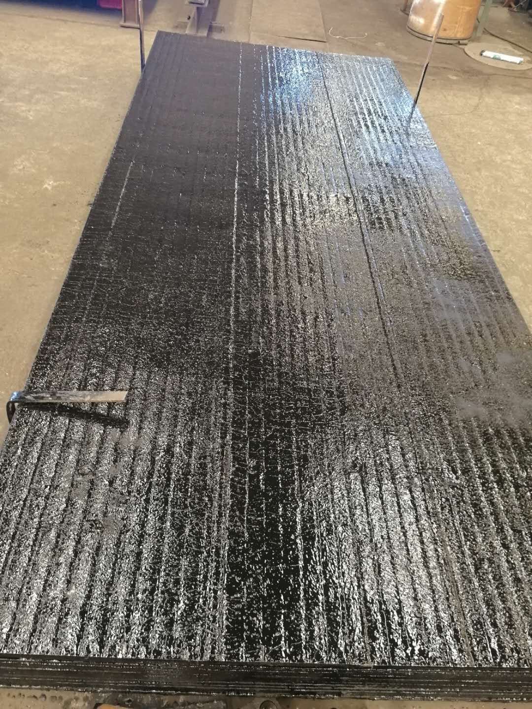 8+8堆焊耐磨复合衬板