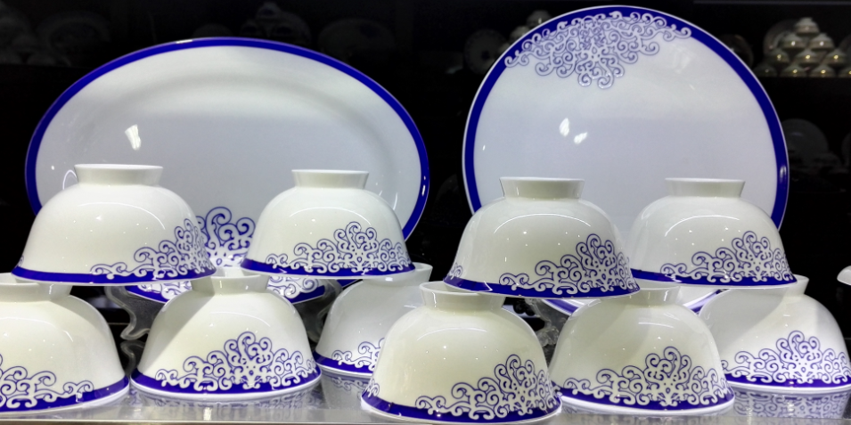 个性化加工陶瓷餐具打样定做陶瓷碗碟子盘子酒店餐具厂家批发