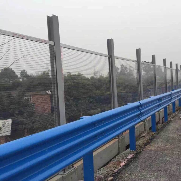 贵州 毕节 喷塑深蓝防撞三波波形护栏板厂家直销价格优惠