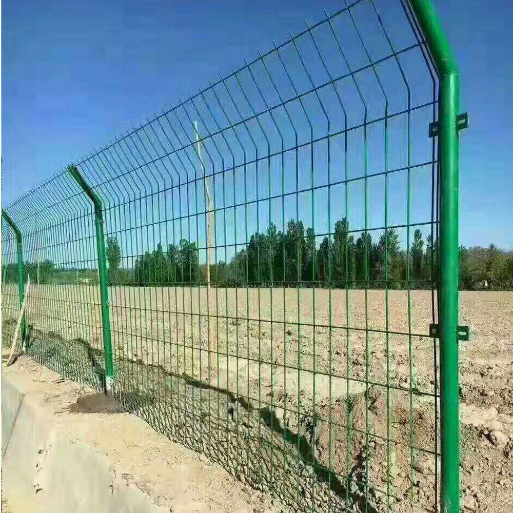 青岛厂家现货双边丝护栏网 高速公路隔离护栏网 框架护栏铁丝网