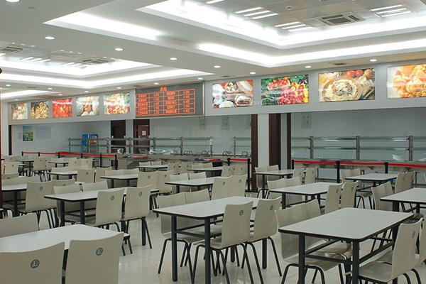 平湖专业从事职工学校食堂承包 东莞佳泰膳食服务公司