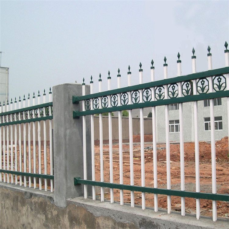 青海厂家生产网围栏 园林护栏 工地护栏 边框护栏